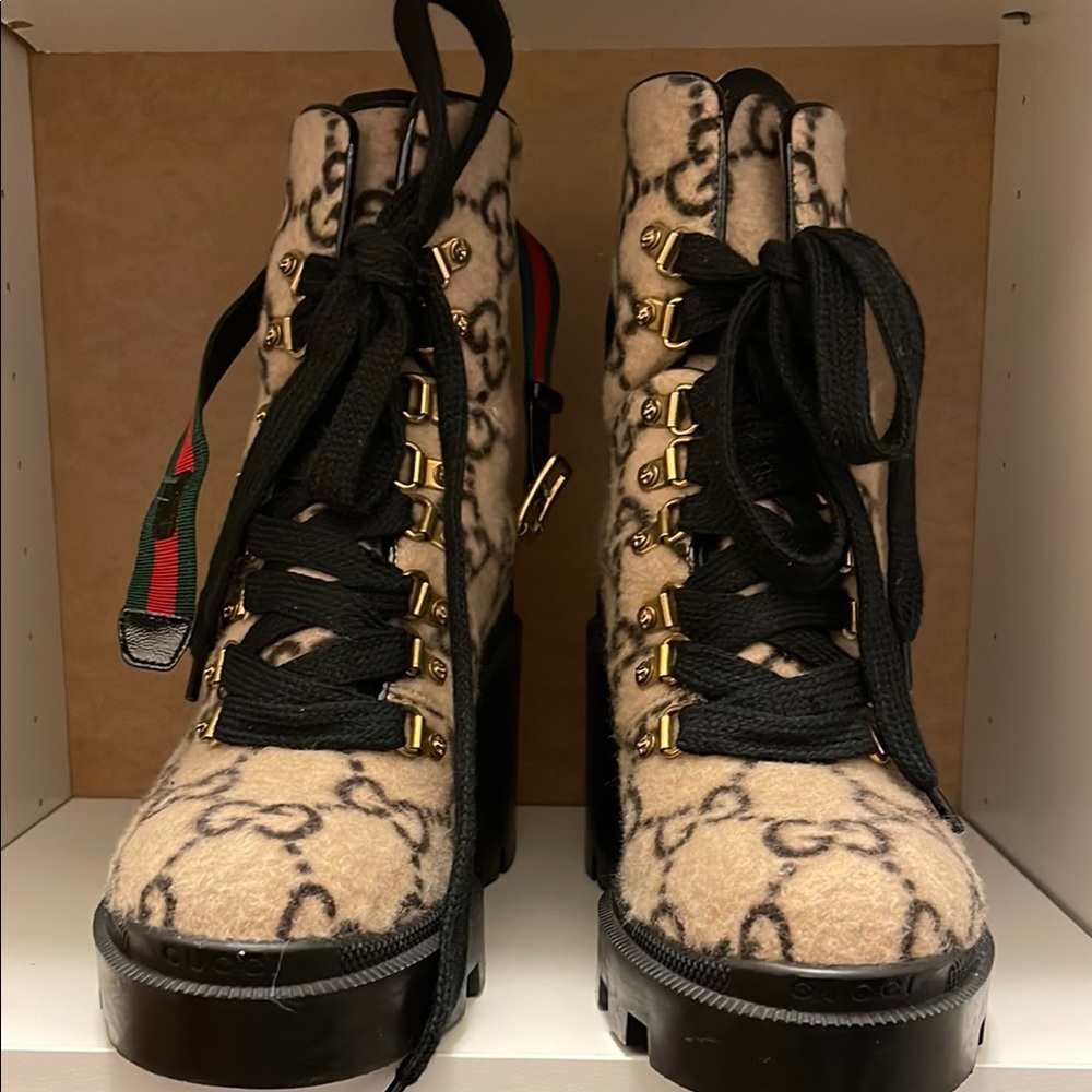 Gucci Women's Beige Lace-Up Boots